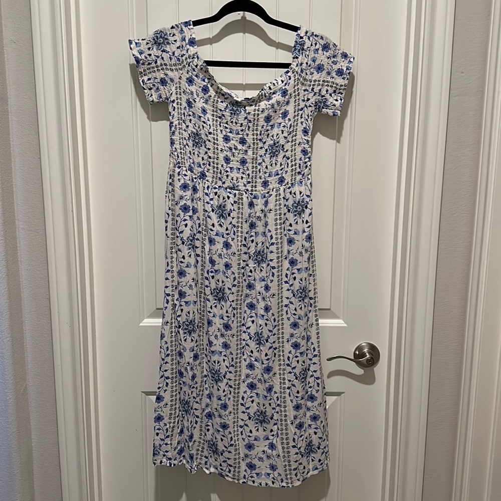 Cute Old Navy Dress M